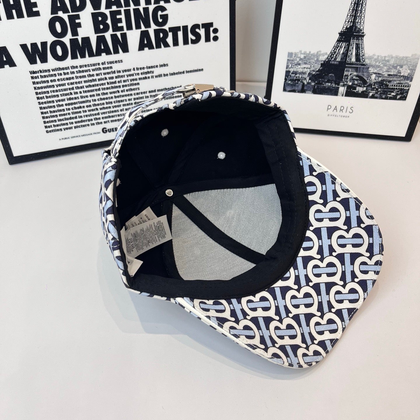 Casquette B